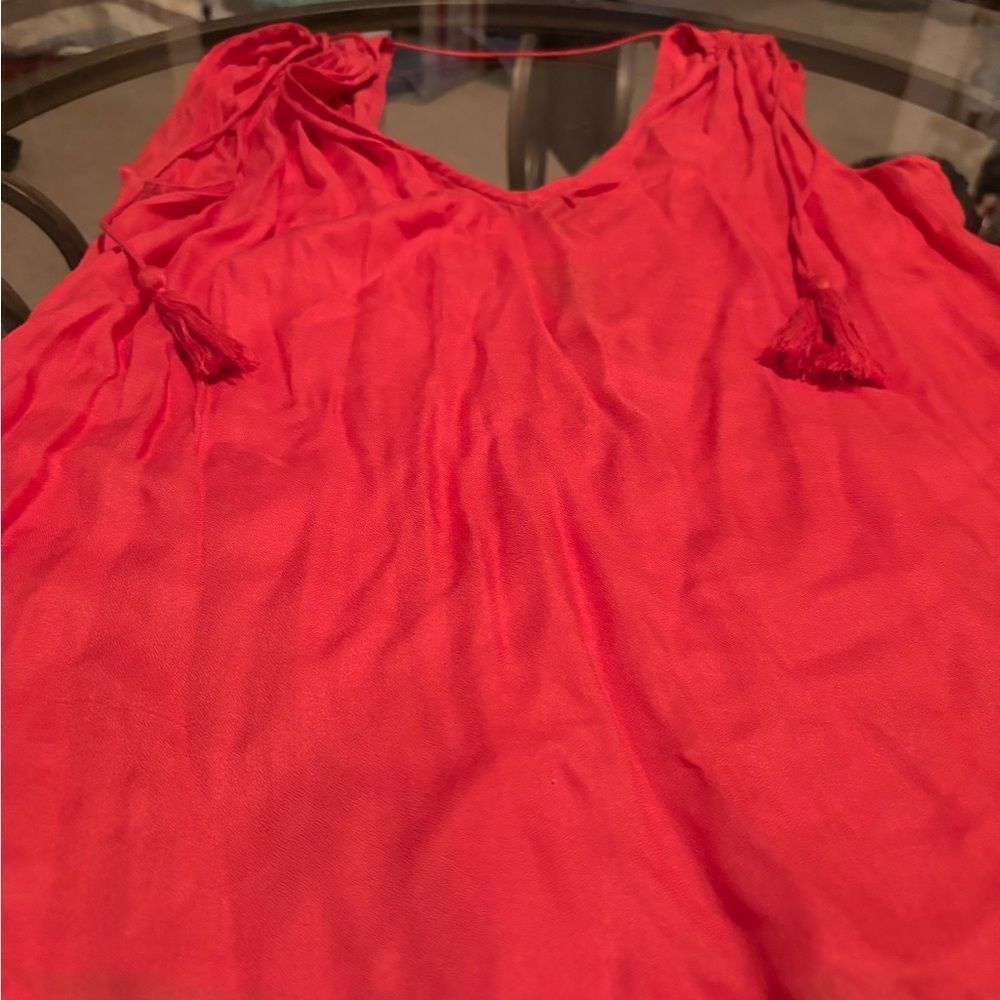 Jessica Simpson OrangeâRed Ruched Sleeveless Blouse